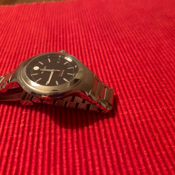 Movado 800 Series Stainless Steel Band Watch - Picture 3 of 7